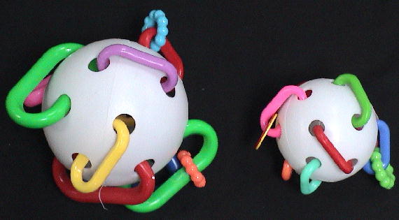 Scooter World Foot Toy: Link Balls - 2 Sizes